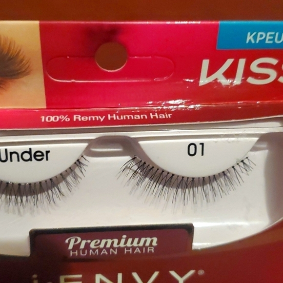 iENVY Premium Human Hair Eyelashes- 1 pair, Glue Not Included - Picture 4 of 4